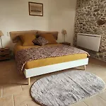 La Source Du Bonheur Et Table D'hotes Frühstückspension