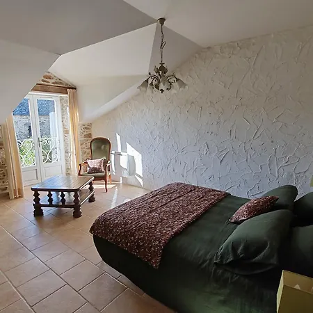 Bed & Breakfast La Source Du Bonheur Et Table D'hotes *