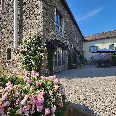La Source Du Bonheur Et Table D'hotes 3* Rieupeyroux (Aveyron)