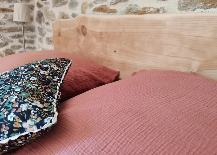 La Source Du Bonheur Et Table D'hotes 3* Rieupeyroux