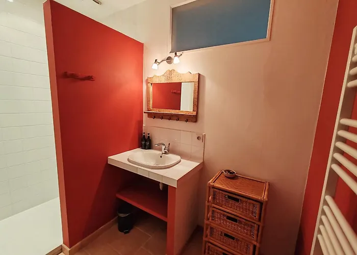 La Source Du Bonheur Et Table D'hotes