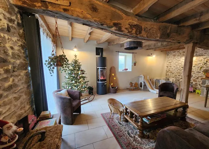 La Source Du Bonheur Et Table D'hotes Panzió