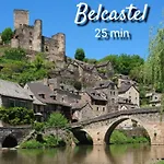 La Source Du Bonheur Et Table D'hôtes Couette-café 3*