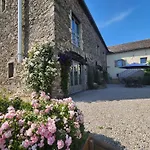 La Source Du Bonheur Et Table D'hôtes 3* Rieupeyroux (Aveyron)