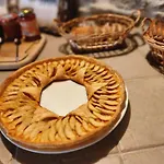 La Source Du Bonheur Et Table D'hôtes 3*
