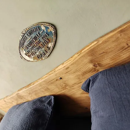 La Source Du Bonheur Et Table D'hotes Bed & Breakfast Rieupeyroux (Aveyron)