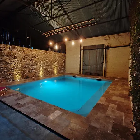 La Source Du Bonheur Et Table D'hotes Bed and breakfast