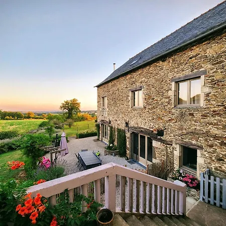 La Source Du Bonheur Et Table D'hotes Отель типа 