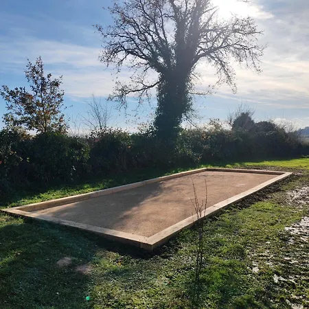 La Source Du Bonheur Et Table D'hotes Отель типа 