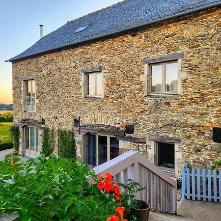 La Source Du Bonheur Et Table D'hotes 3* Rieupeyroux (Aveyron)