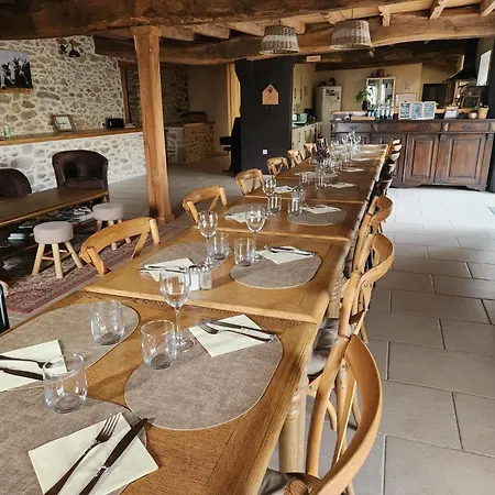 La Source Du Bonheur Et Table D'hotes 3* Rieupeyroux (Aveyron)