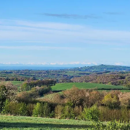 Bed & Breakfast La Source Du Bonheur Et Table D'hotes 3*