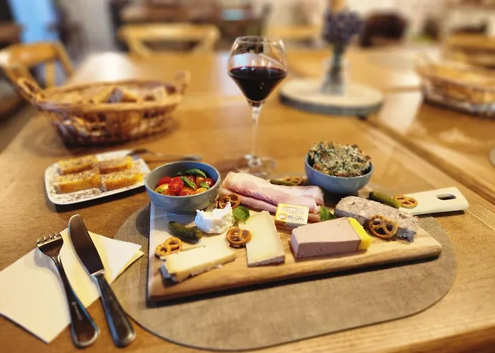 Bed & Breakfast La Source Du Bonheur Et Table D'hotes