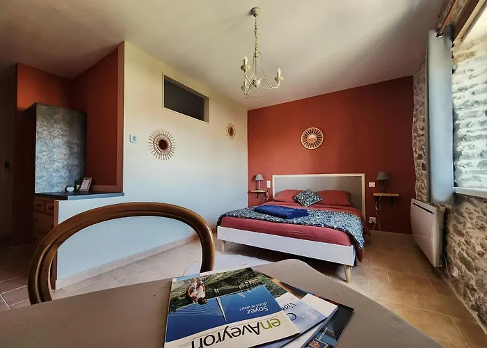 Bed & Breakfast La Source Du Bonheur Et Table D'hotes